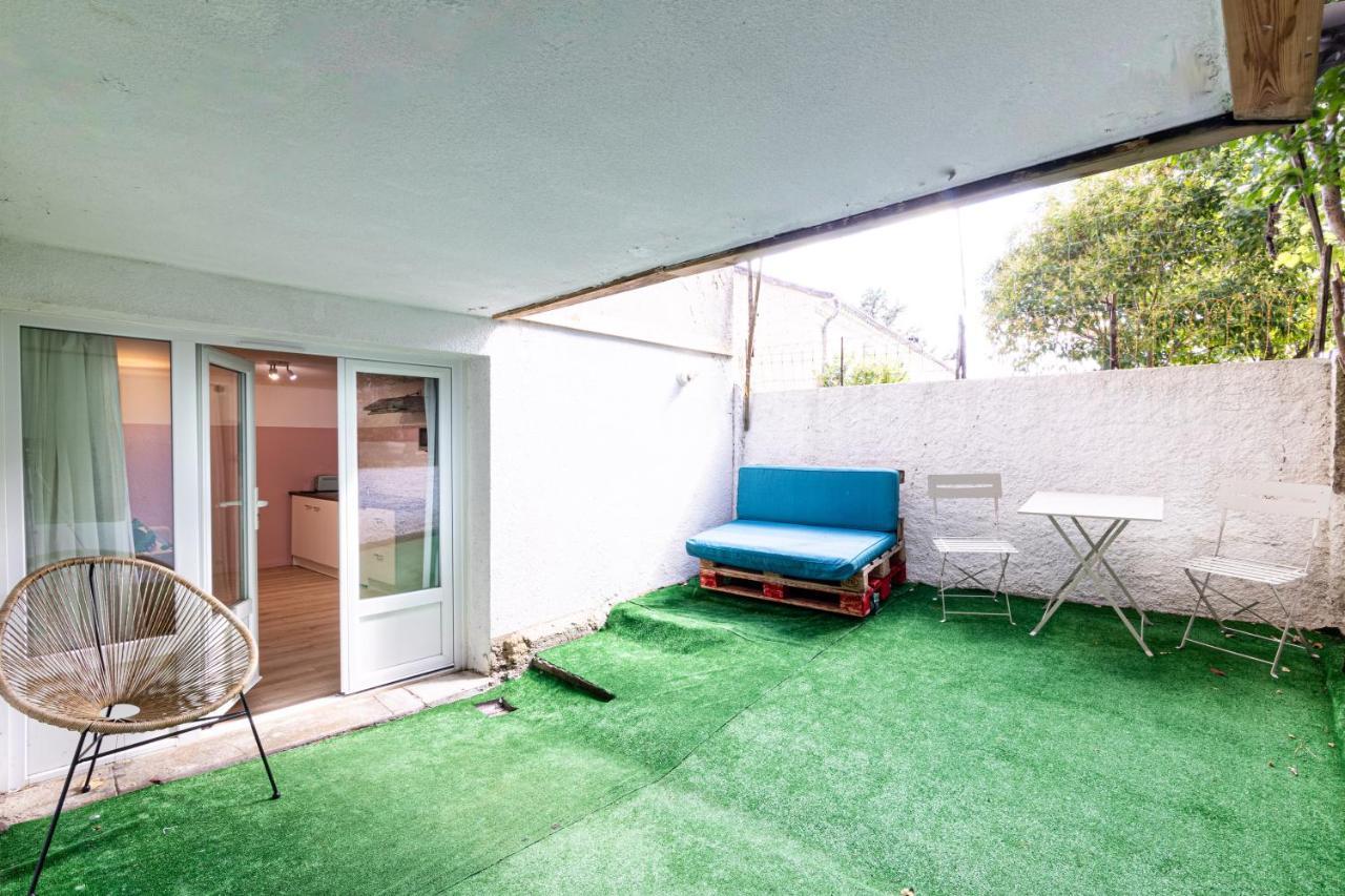 La Vie En Rose - Appartement Cosy - Centre Ville 欧什 外观 照片